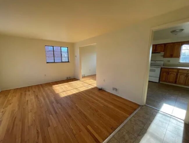 Photo - 6509 Brownsville Rd