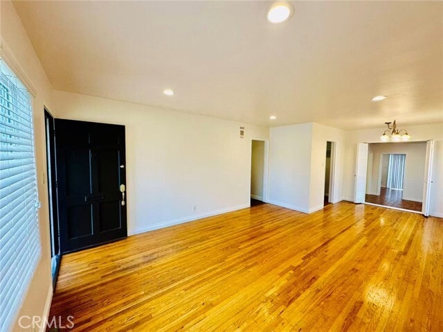 Photo - 400 E Fernfield Dr