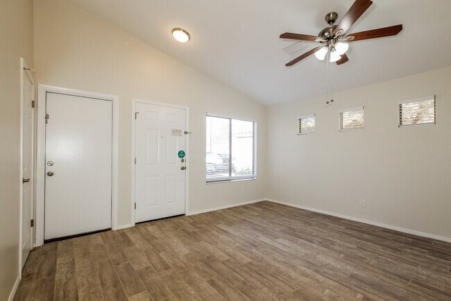 Photo - 10559 W Amelia Ave