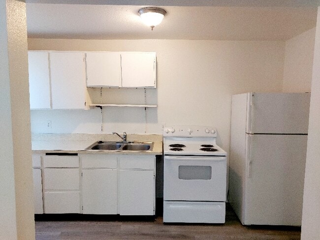 Photo - 1010 E Evans Ave