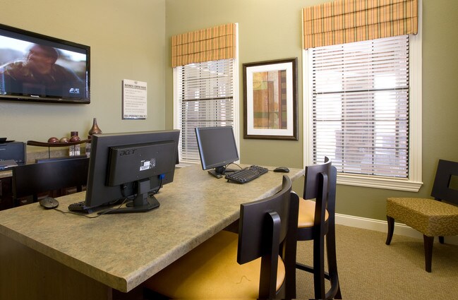 Windsor Creek Apartments