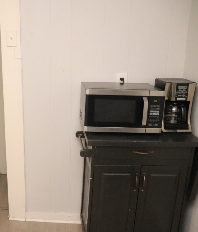 Photo - 2026 N Ross Ave