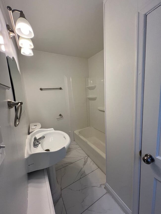 Photo - 1 Bedroom w/ Den in Federal Hill