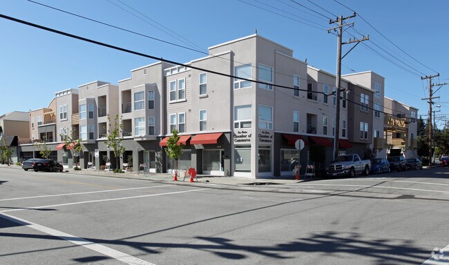 Photo - Laurel Theater Apartments