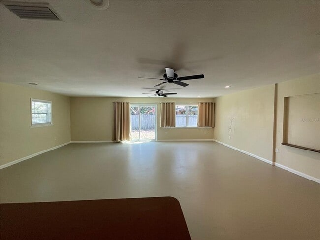 Photo - 6185 Deming Ave