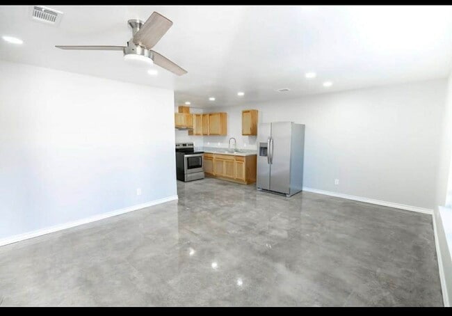 Photo - 1301 Dolph St