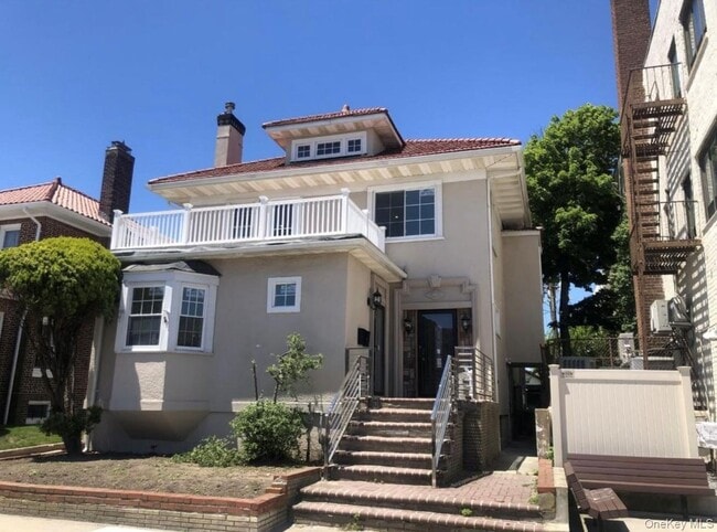 Building Photo - 307 National Blvd Unit 2nd Floor