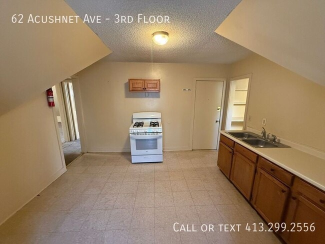 Photo - 62 Acushnet Ave Unit 3rd Floor