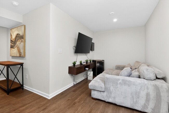 Photo - 5710 Granbury Dr