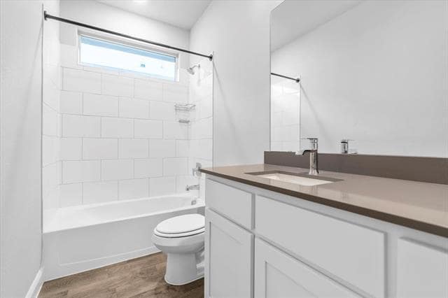 Photo - 1141 Southwark Dr