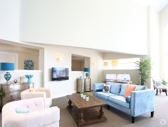 Clubhouse - Ocean Aisle