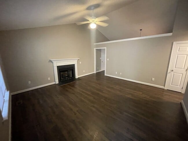 Photo - 3 Bd 2 Ba Detached