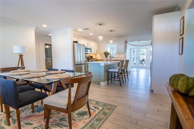 Photo - 600 43rd Ave NE