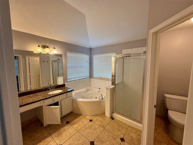 14310 Cypress Green Dr
