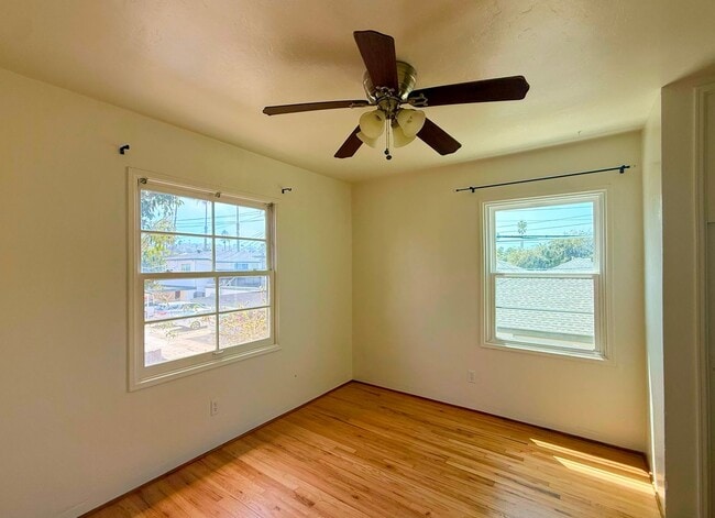 4821 Del Mar Ave