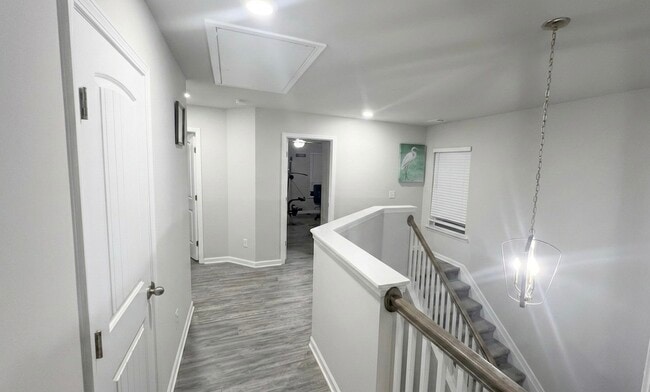 Photo - 232 Aimes Dr