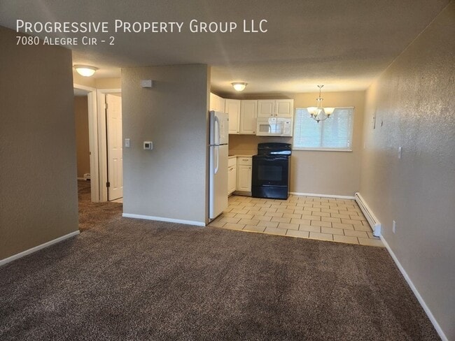 Photo - 7080 Alegre Cir Unit 2