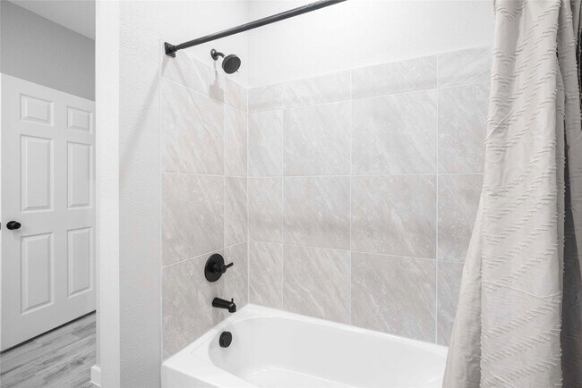 Photo - 2101 Reinke Rd Unit 8311