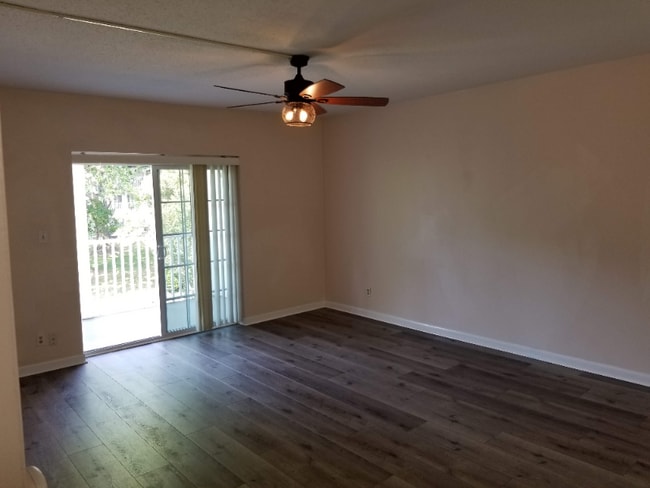 Building Photo - 5709 Lyons View Pike