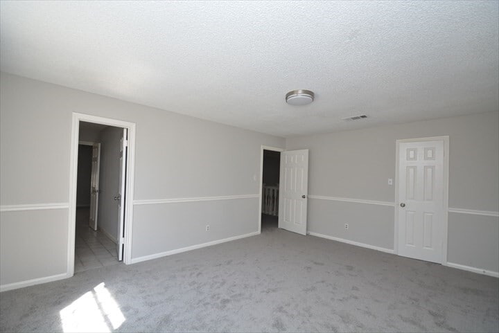 Photo - 538 Longview Dr