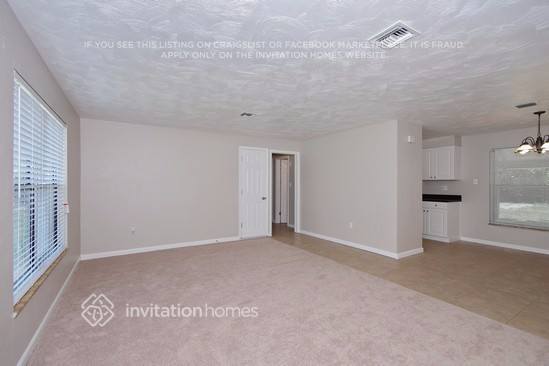 Photo - 411 W Charlotte Ave