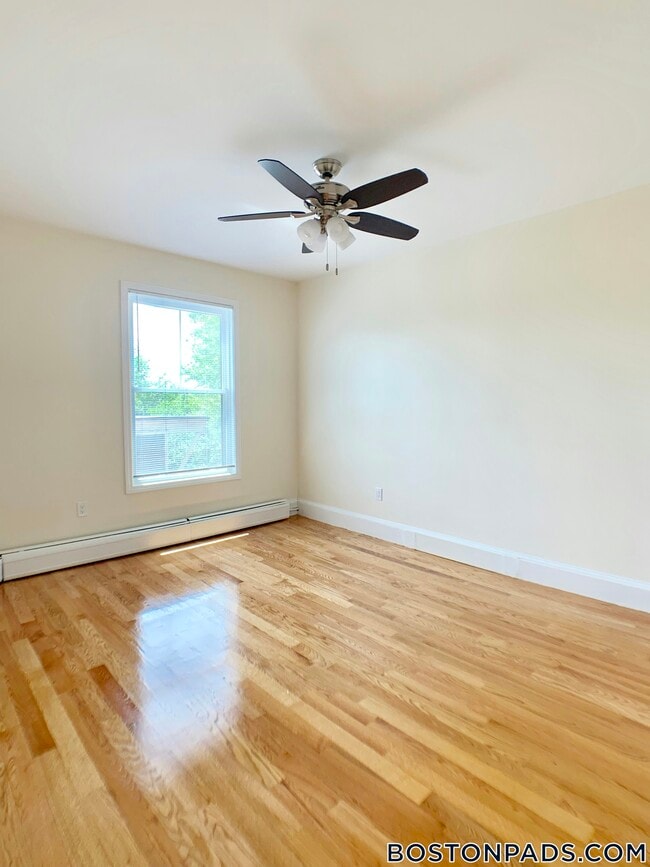 Photo - 35 Brookline St Unidad 17