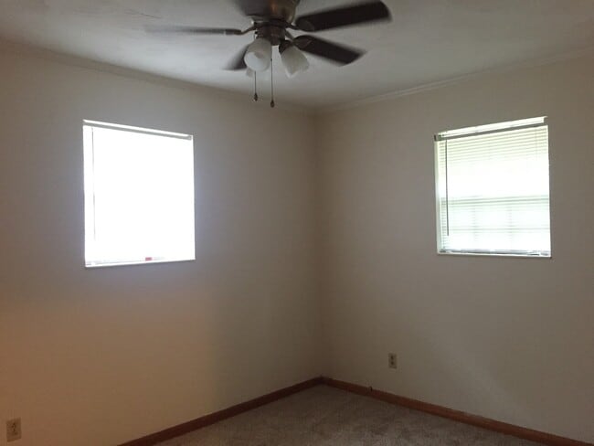 Photo - 125 Hiwassee Ave NE