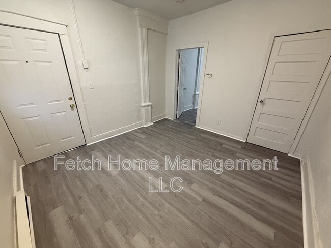 Photo - 114 S Prince St