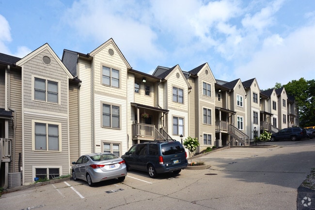 Photo - Deerfield Townhomes
