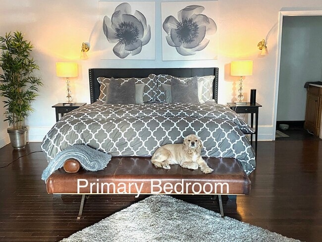 Photo - 24 E Eager St Unit 1F