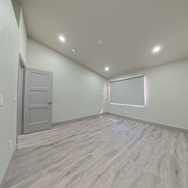 Photo - Stylish 1 Bed Condo in Gated Opulence – 15 Min to the Strip!