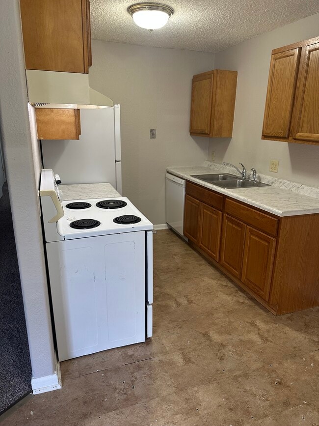 Nottingham West Apartments