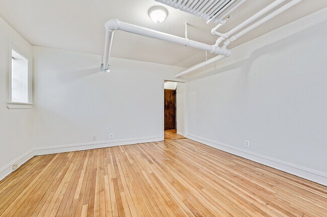 Photo - 7254 S Vernon