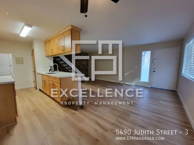 Photo - 5490 Judith St