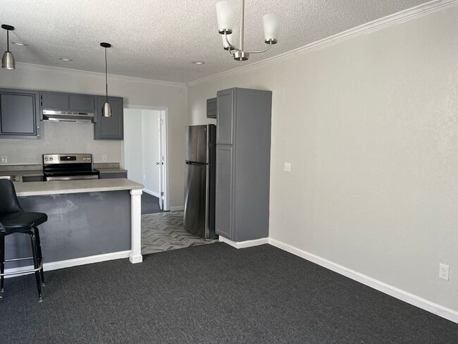 Photo - 1 bedroom apartment all inclusive rent
