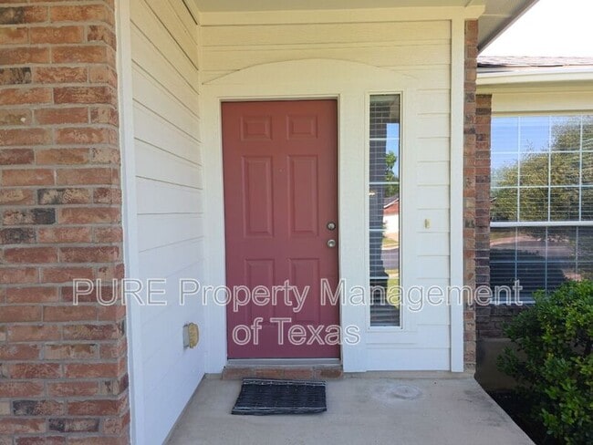 Photo - 2609 Butler Way