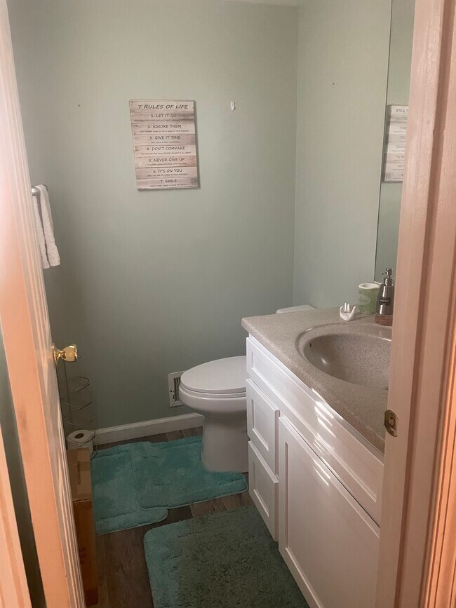 Photo - 454 Saint Giles Ct