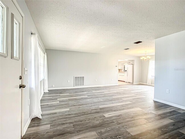 Photo - 5576 W Pine Cir