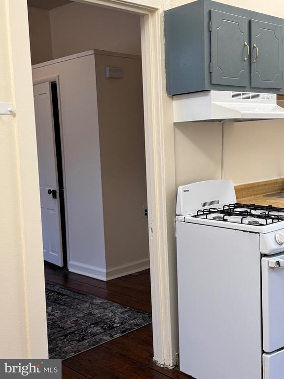 Building Photo - 15 W Union St Unit #1