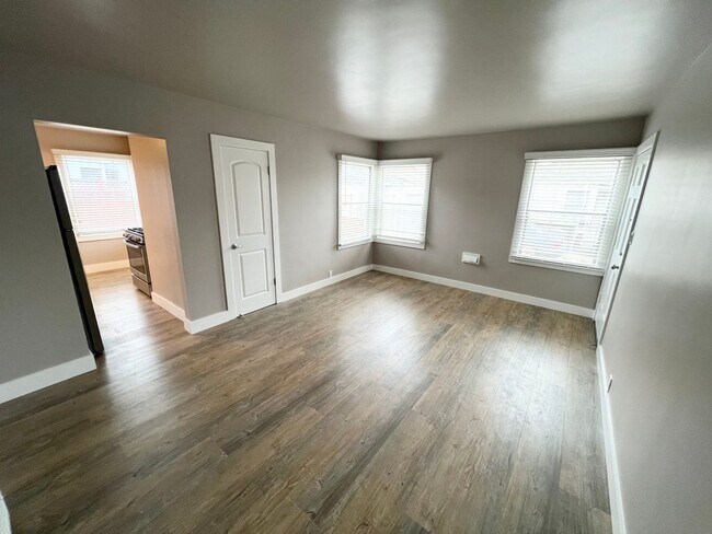Photo - Gorgeous One-Bedroom, One-Bathroom Home Lo...