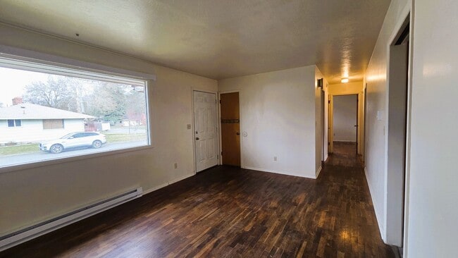Photo - 1320-1320 Adeline Ave Unit 1320