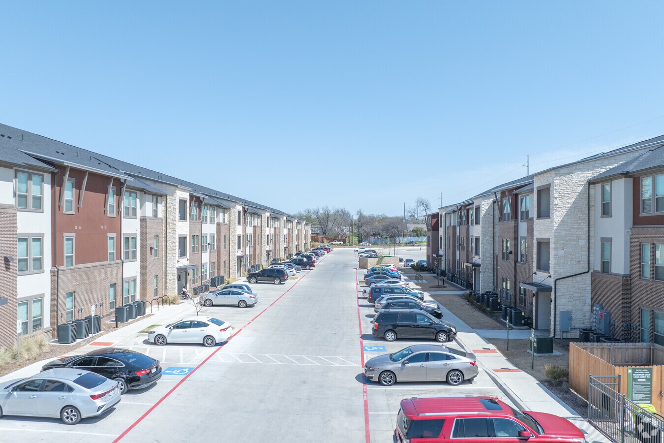 Photo - Avenue at Sycamore Park