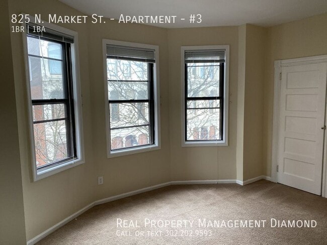Building Photo - 825 N Market St Unit #3