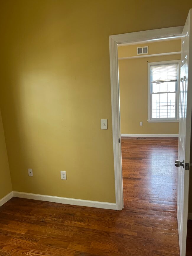 2nd Floor - 69 N 13th St