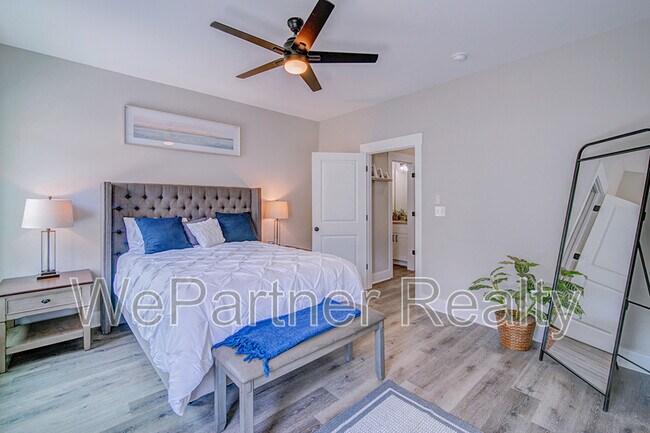 Photo - 21 Sandstone Dr