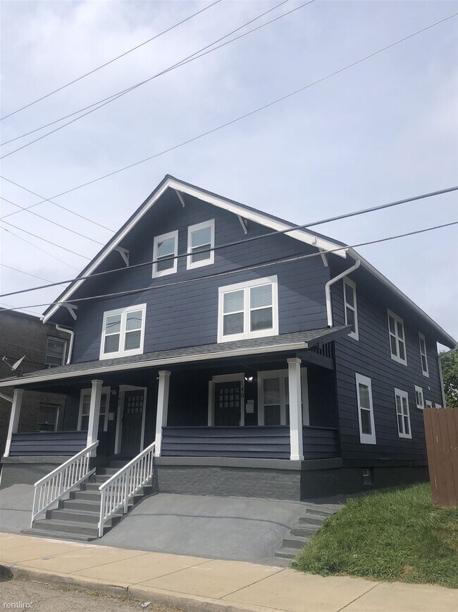 4 br, 3 bath Duplex - 140 West 32nd Street... - 4 br, 3 bath Duplex - 140 West 32nd Street... Casa Adosada