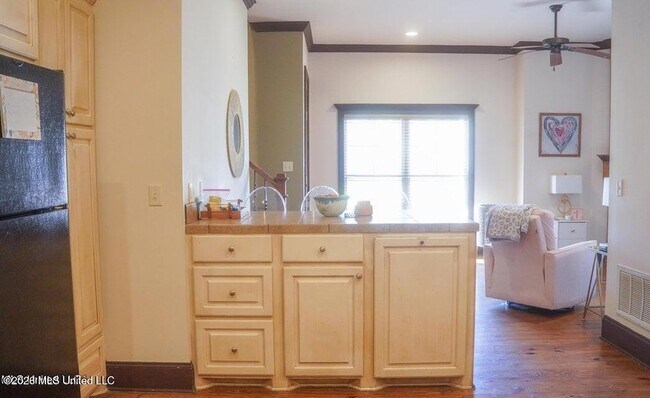 726 Euclid Ave Unit A
