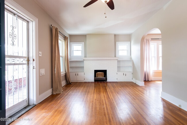 316 Iola Rd