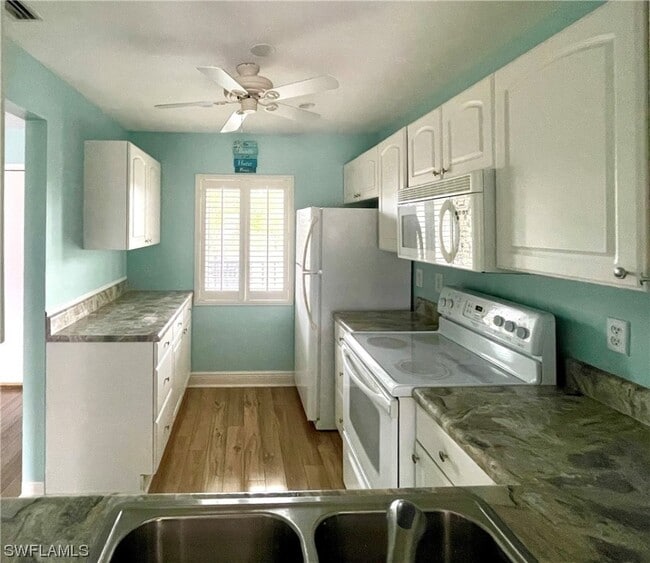 Photo - 6184 Michelle Way