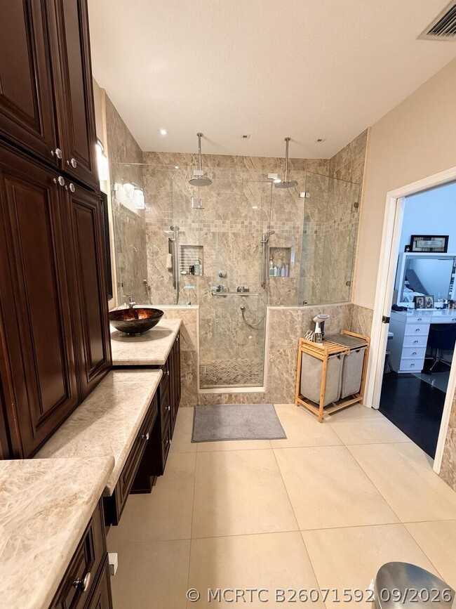 9525 Cobblestone Creek Dr